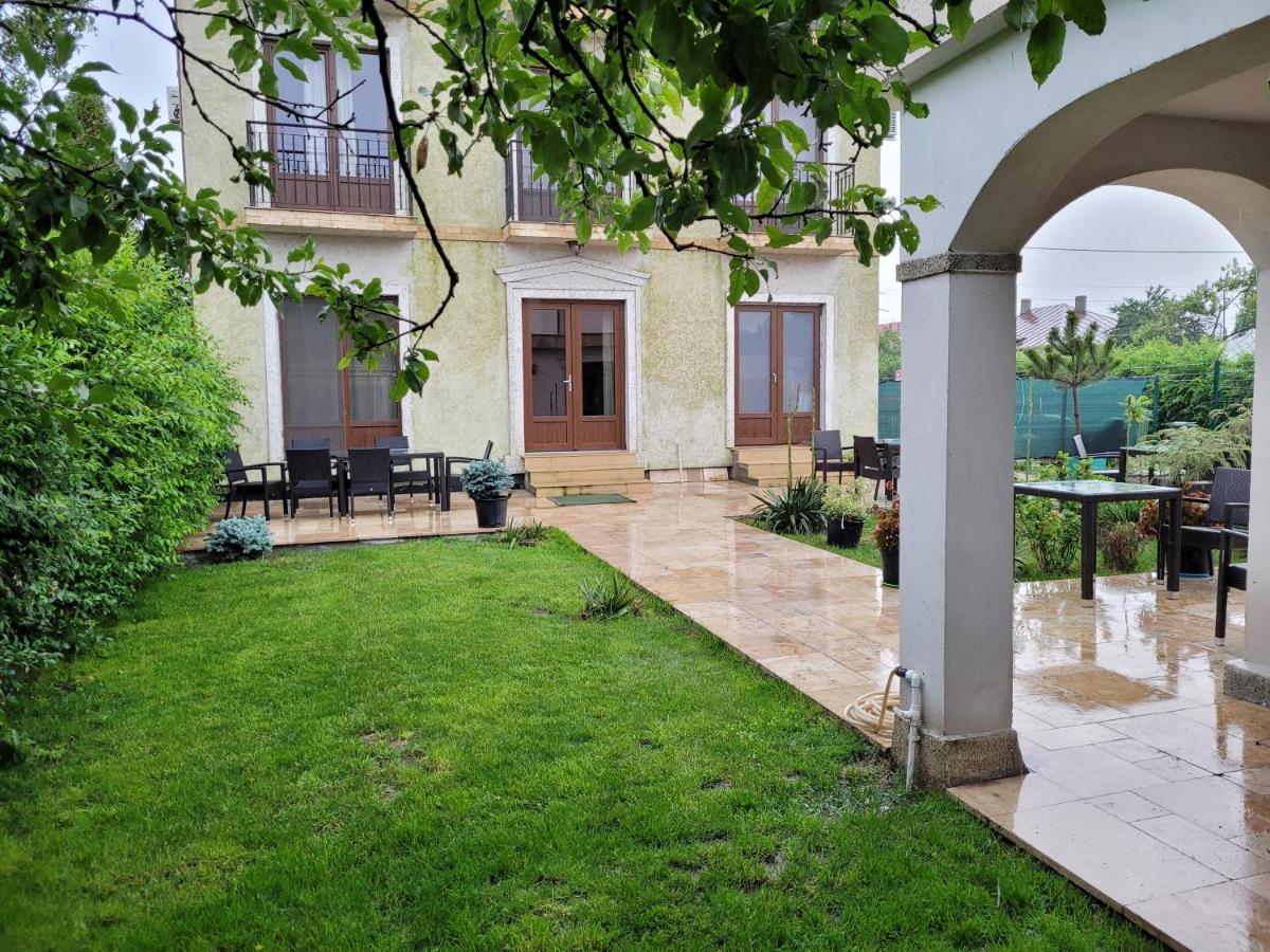 Vila Caviar Hotel Sulina Exterior photo